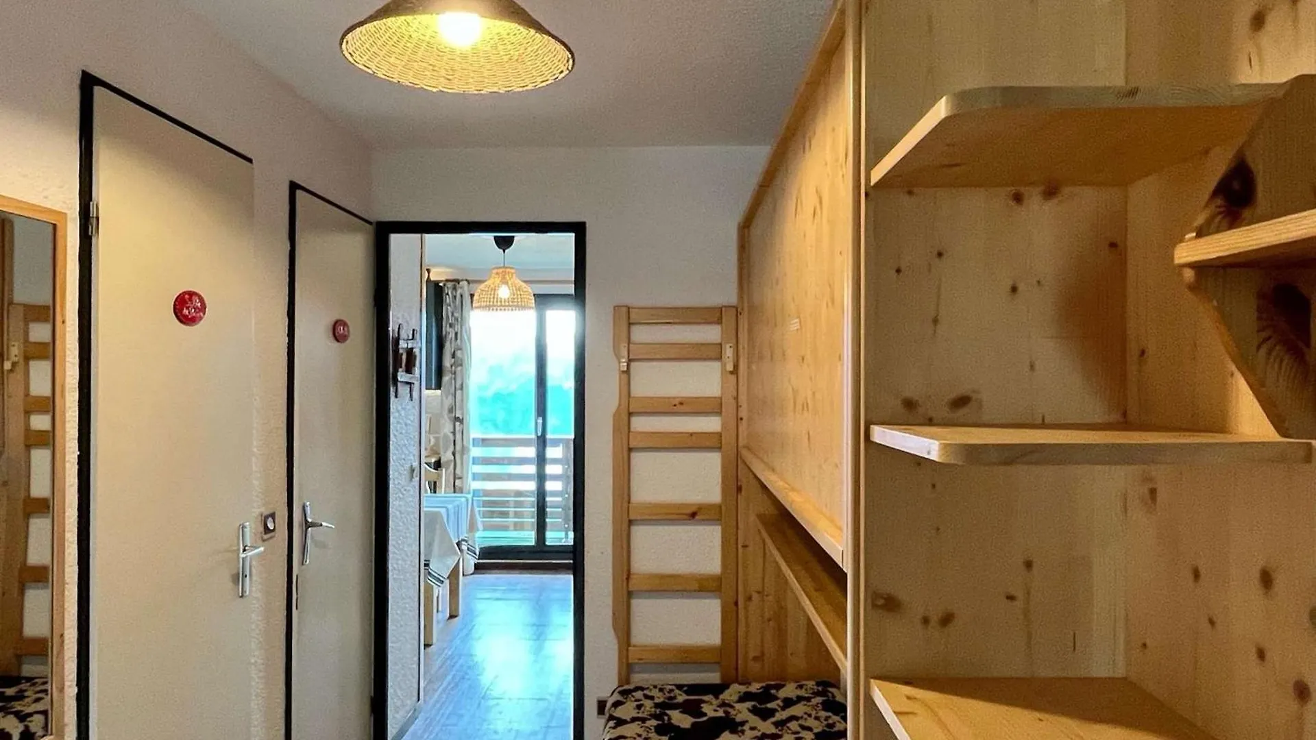 Appartement 2 Pieces Pour 5 Pers. A L'Alpe D'Huez, Proche Commerces Et Telecabine, Animaux Admis - Fr-1-405-346 France